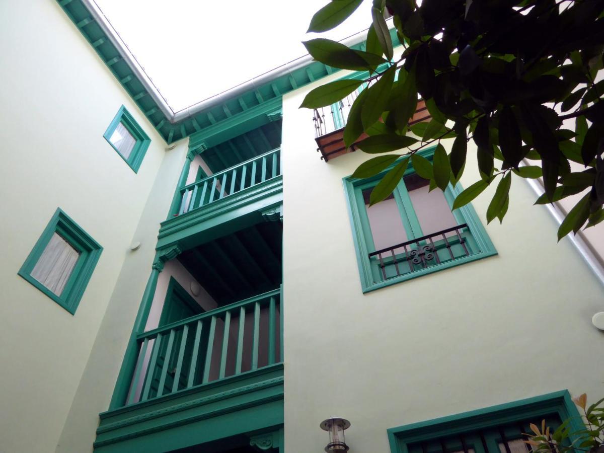 Apartamentos Laurel Suites — Photos 2
